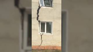 House crack in Yakutsk - 2