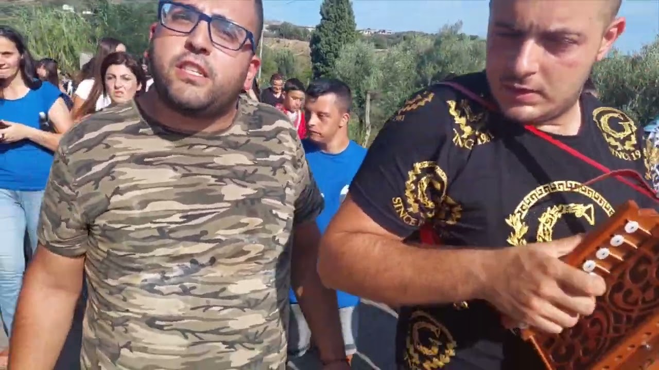 carovana da Natile Nuovo a Natile Vecchio 3 settembre in onore a Maria della Montagna di Polsi