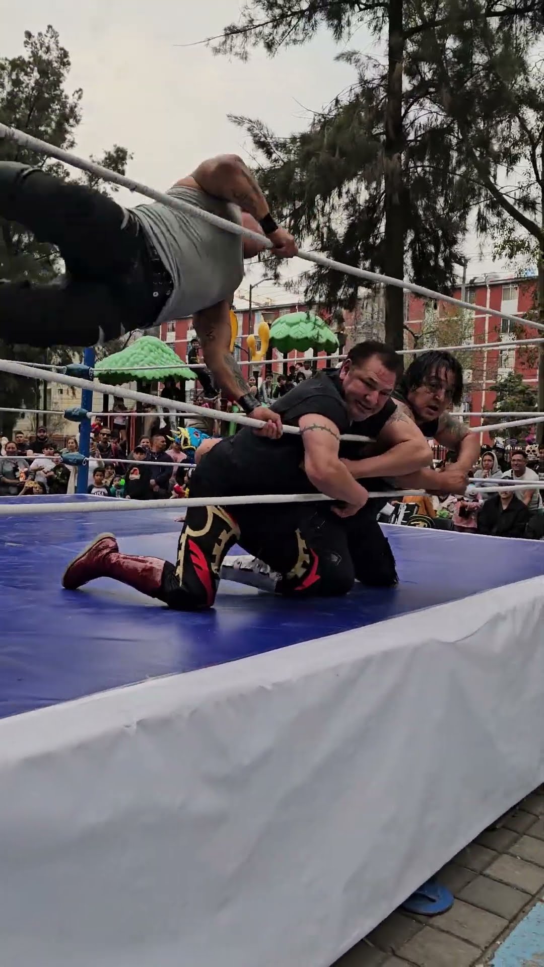 619 de Freelance a Super Crazy y Ricky Marvin