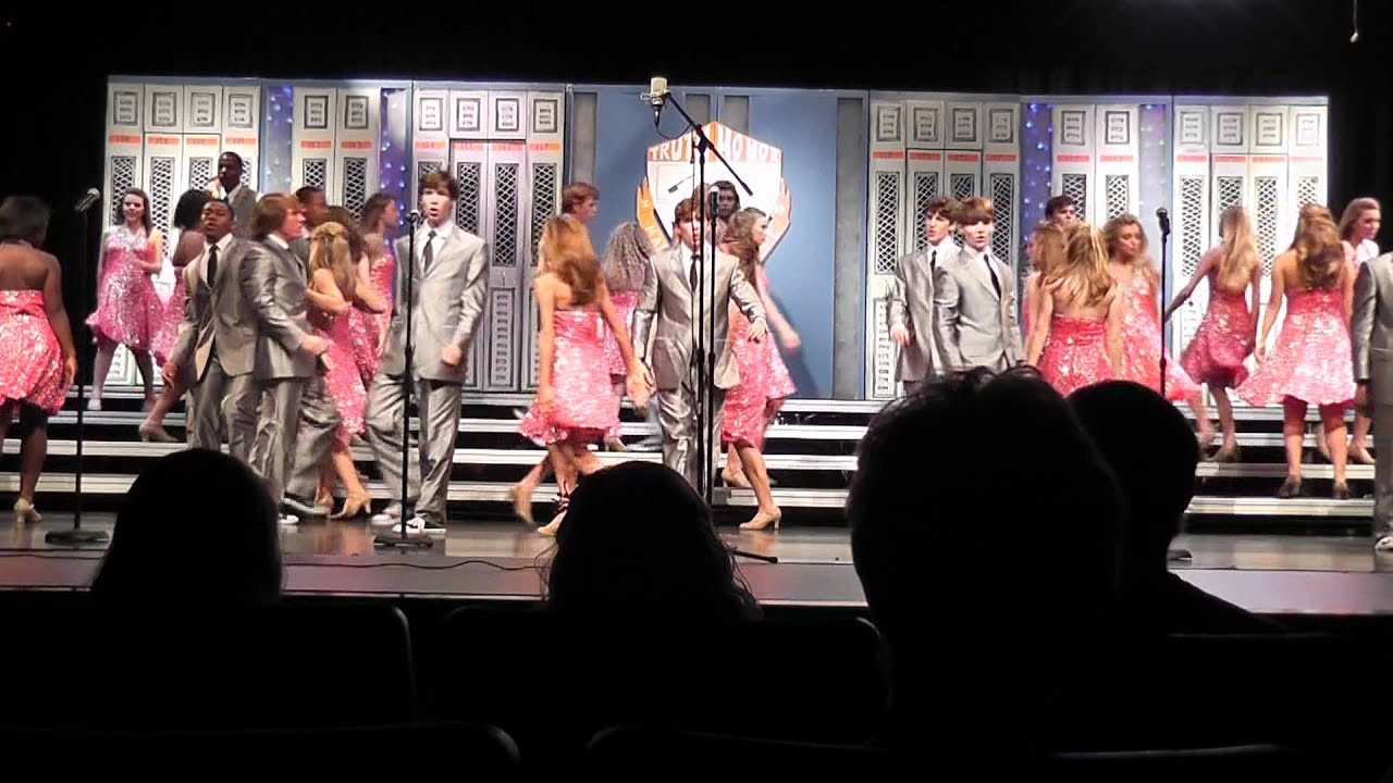 Madison Central High School Reveille 2011 Spring Review 