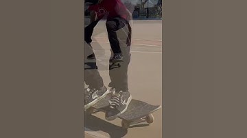 GLITCH TRICK a 360 underflip can look like a glitch at first glance #skateboarding