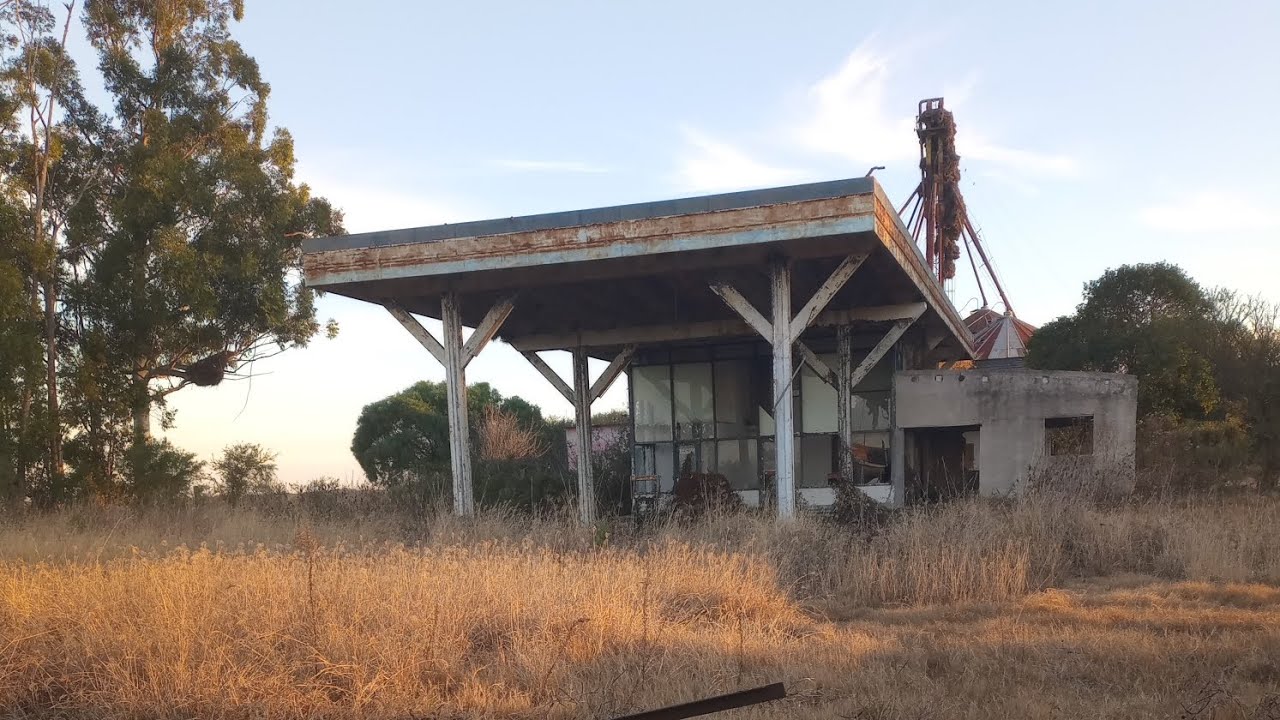De TERROR Visitamos una estación de servicios abandonada...!!