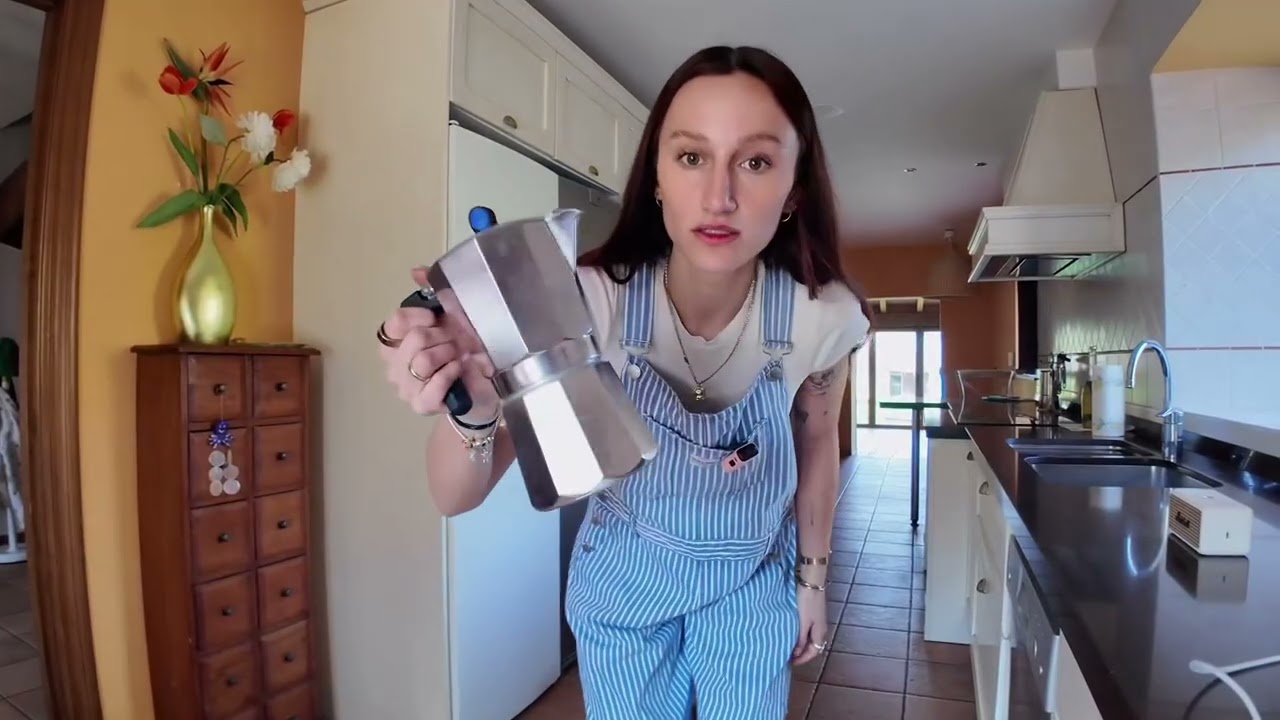 house tour 🏡🎀 #short #shorts #almuri