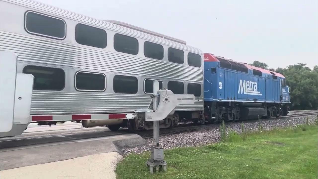 Metra Train In Ravinia Station In Highland Park IL YouTube