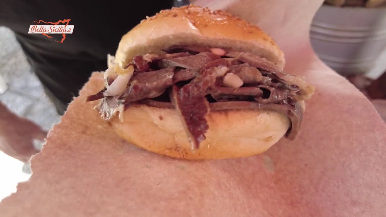 ''Pani câ meusa'', tradizione dello street food palermitano