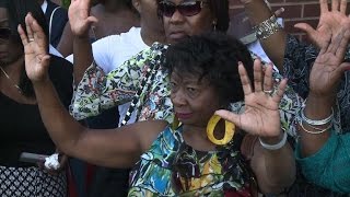 Mourners in Ferguson gather for Michael Brown's funeral