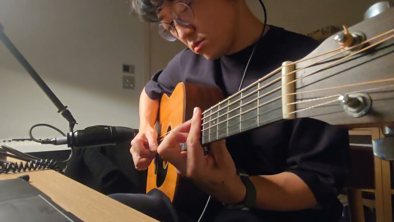 Martin DRS2 sound sample