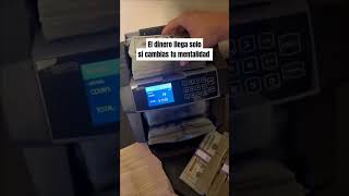 El dinero no te cambia. Amplifica lo que ya eres. Por eso los millonarios trabajan su mentalidad.