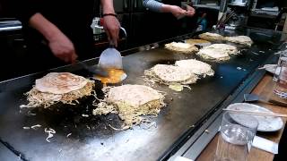 Hiroshima - Okonomiyaki Making 2