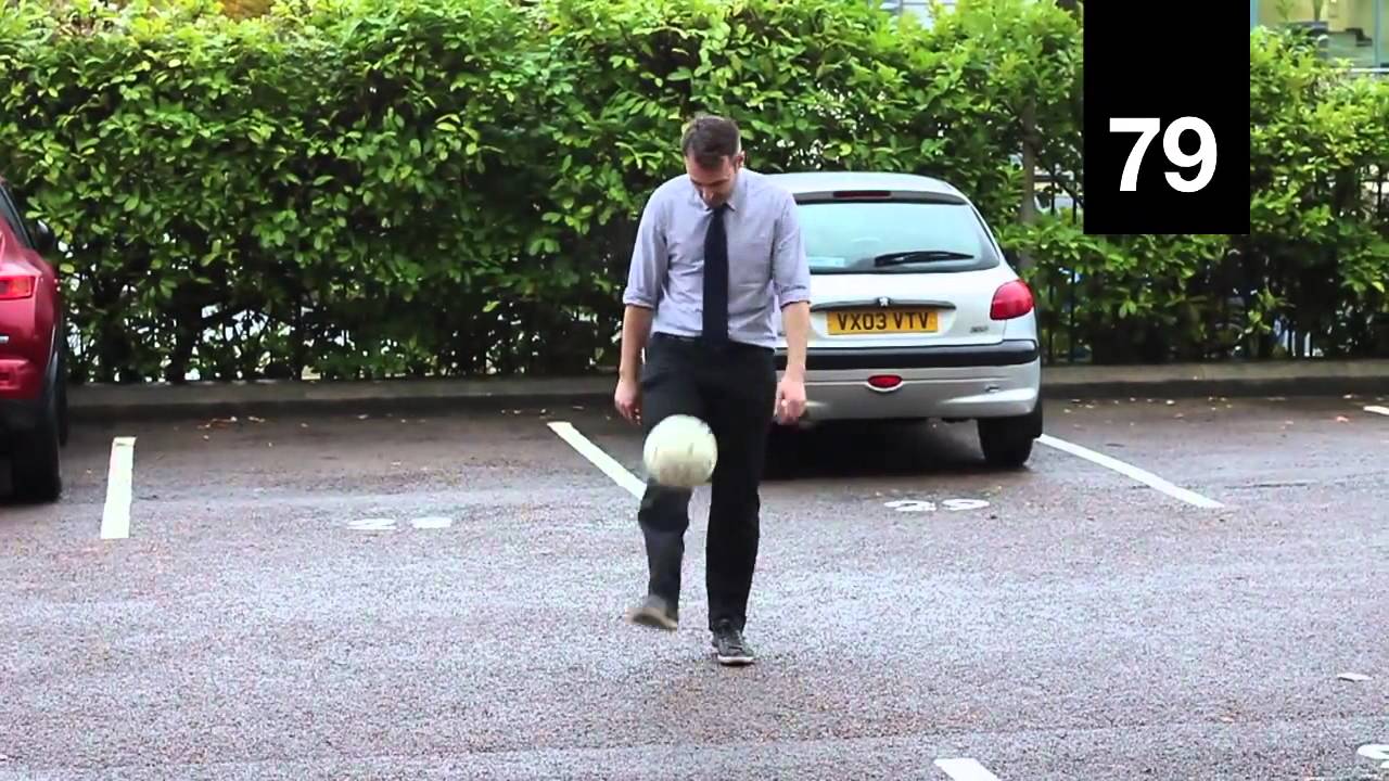 Jon Palmer's car park 'keepy uppy' challenge