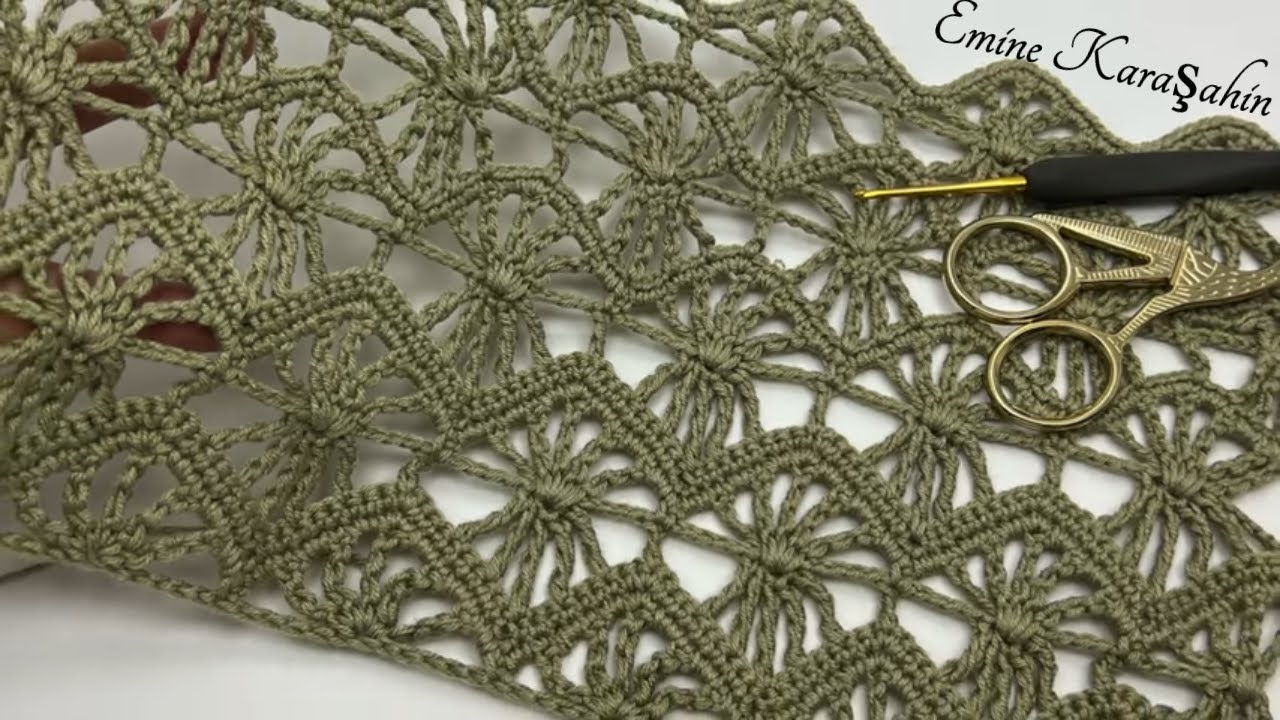 Великолепные модели крючком из гипюра (бегун, скатерть, сумка, туника, жилет, блузка, занавеска)