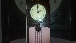 Cuckoo clock Maják-stare kukučkove hodiny Maják. - YouTube