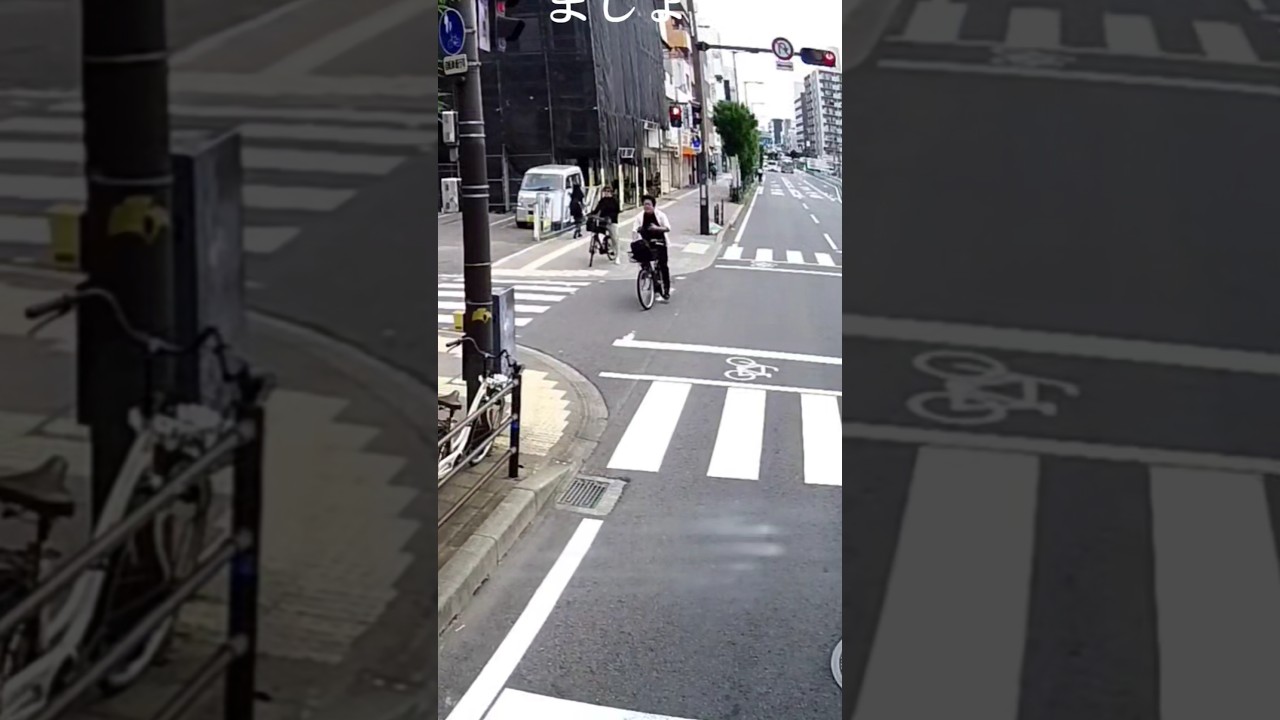 スマホ見ながら信号無視って捕まると、いくら取られるの？