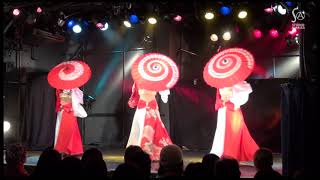 ベリーダンス・ジャパニーズ・フュージョン Bellydance Japanese Fusion,  ファンベール、和傘、狐のお面、着物衣装