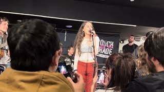 Samia, “Lizard” Live