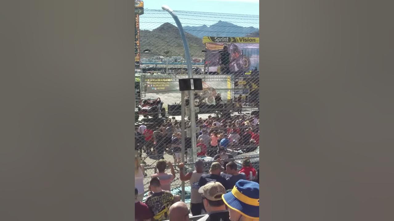 Offspring (Phoenix International Raceway) YouTube