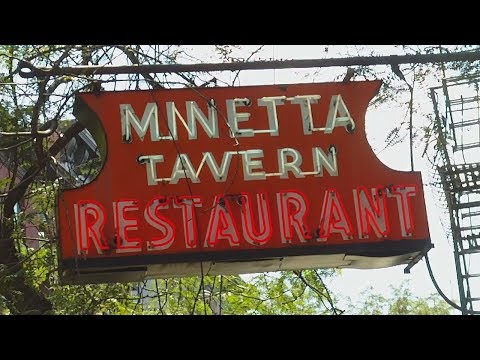 Video: Câți ani are taverna Minetta?