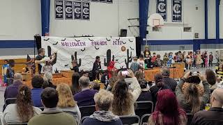 3rd grade Calverton Halloween Parade