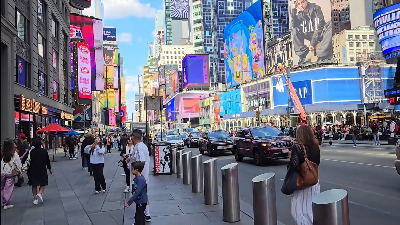 New york da hava buz buz #amerikadakitürkler #amerika #newyork #timessquare #türkiye turkıye