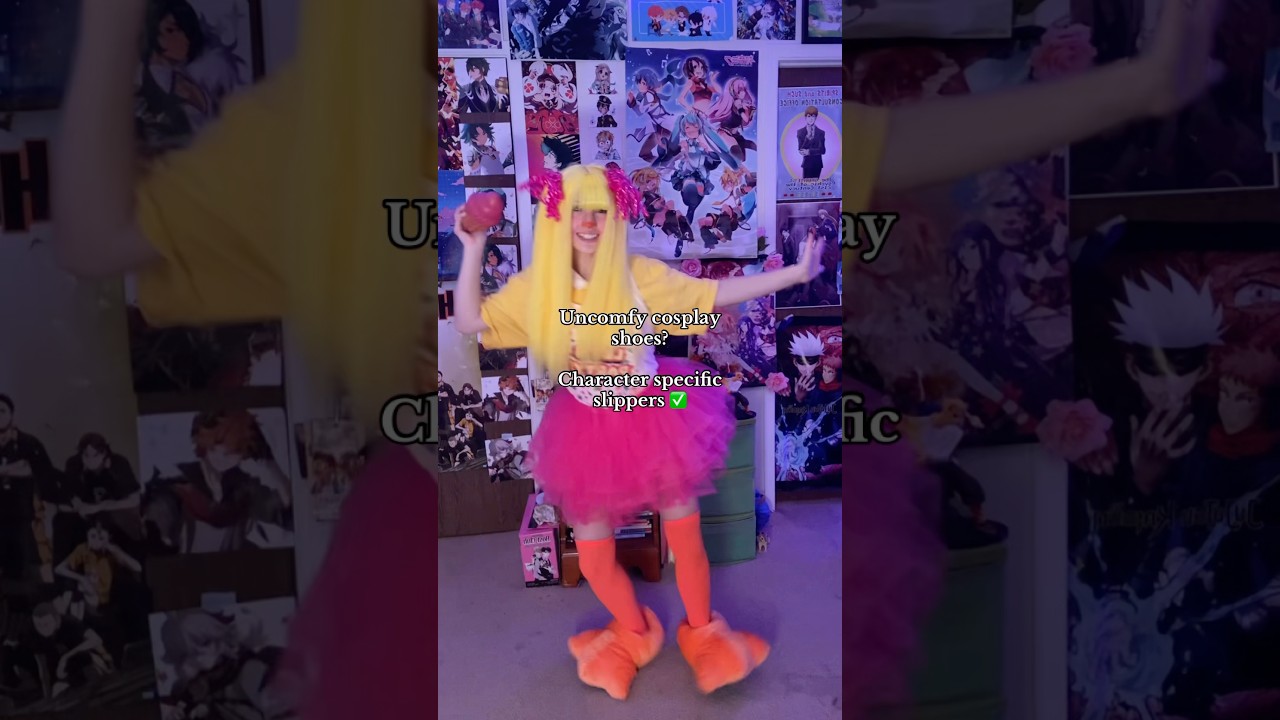 Even if they’re not canon I highly recommend it they’re cute and comfy! #cosplay #sans #chica #fnaf