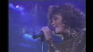 Whitney Houston live -  Loverman, My Man, All The Man That I Need  - Billboard 1991