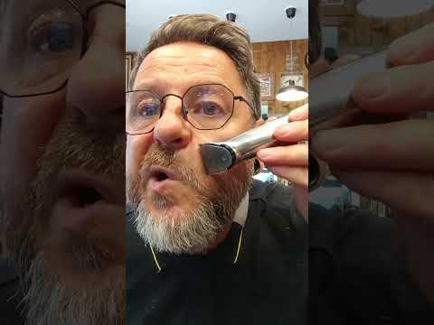 je retaille ma barbe