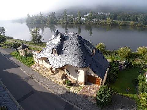 В городе Целль на реке Мозель, Германия