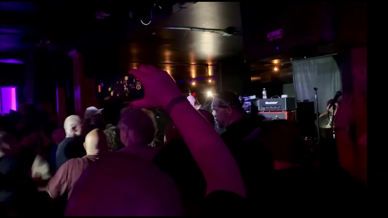 7 SECONDS “YOUNG ‘TIL I DIE” Live At Alchemy in Providence RI. 4/13/22 