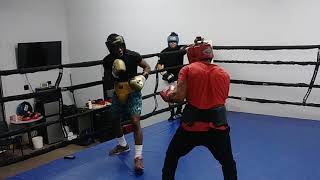 Tyrik vs Bryan Amatuer Sparring