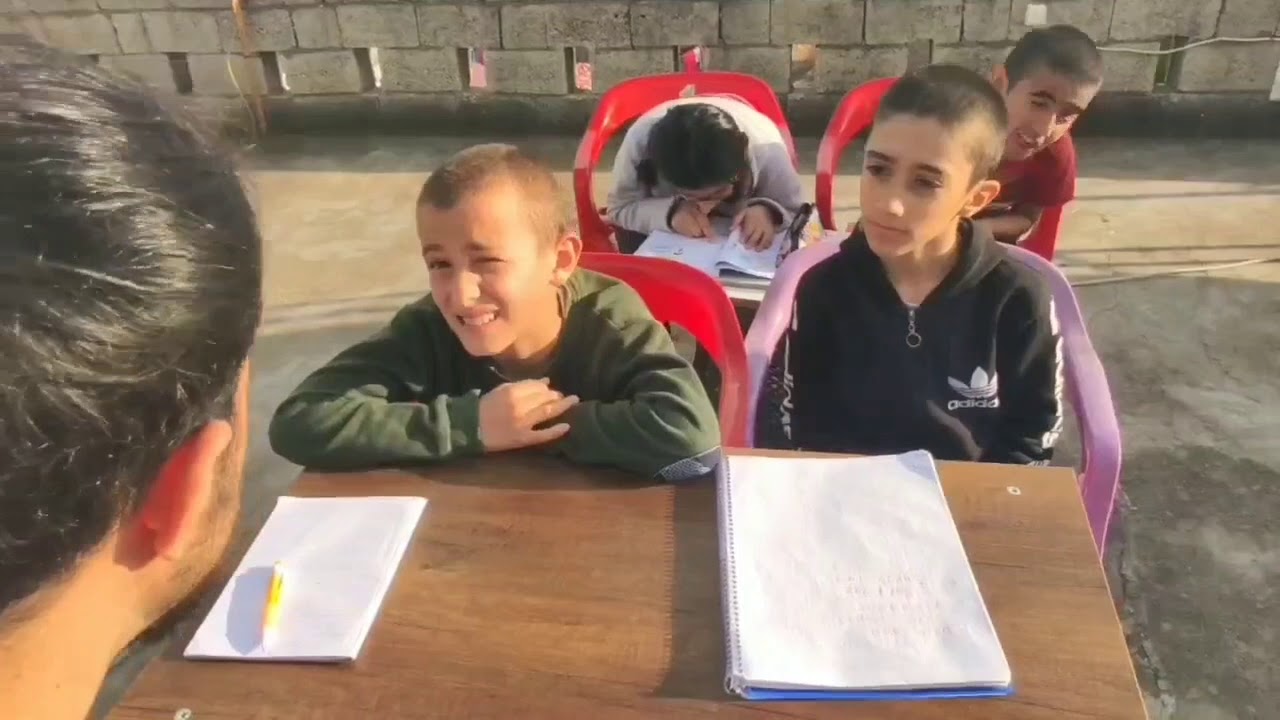 Disleksi öğrenme güçlüğü olan öğrenciyle okuma yazma öğretimi