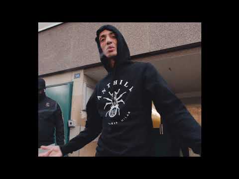 Youtube: ZESAU – SUR MA LISTE (Clip Officiel)