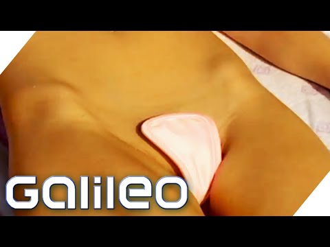 "C-String" - Der kleinste Bikini der Welt! Der Alltags-Test! | Galileo | ProSieben