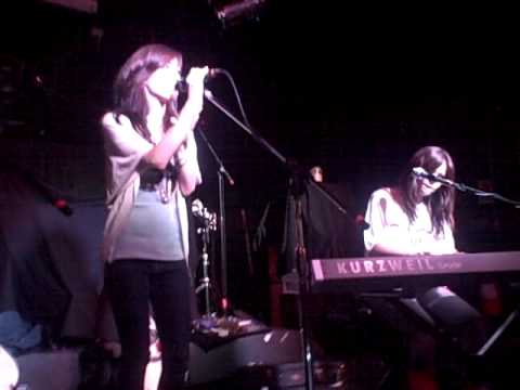 Kate Voegele & Amy Kuney - "Appreciate Your Hands"