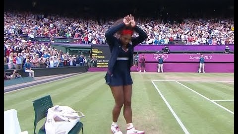 SERENA WILLIAMS C-WALKS AT OLYMPICS