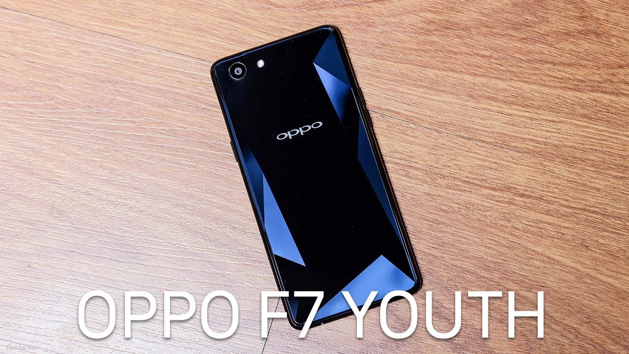 OPPO F7 Youth giá 6tr490: không có tai thỏ, vẫn dùng Helio P60