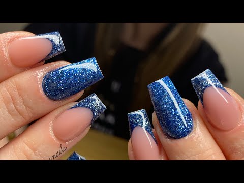 21 Stylish Blue Nail Ideas For Your Next Manicure - College Fashion