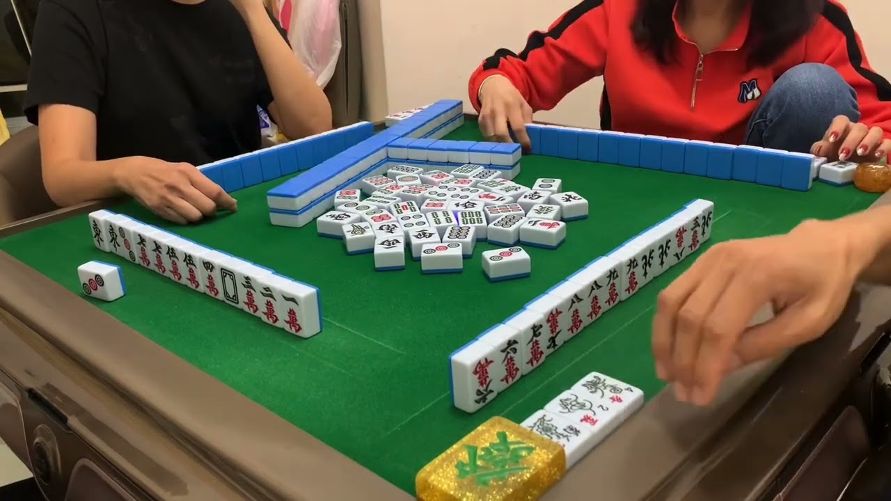 [精彩刺激不少1024]Mahjong129. 廣東牌10番512有花🀄️十三么之夜四回之四：同Anthony鬥嘴笑爆肚🤣精神￼大牌多籮籮，只可惜臨尾香無了Jackpot。￼