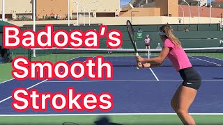 How Paula Badosa Has Such Smooth Strokes (Forehand And Backhand Technique Explained)