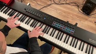 M-Audio Hammer 88 Pro and Spitfire LABS Soft Piano Demo - Best FREE Virtual Soft Piano Plugin? screenshot 1