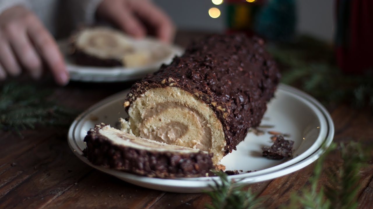 Bûche à la noisette glaçage rocher (vegan) | L'Herboriste