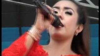 LORO ATI - Devi Aldiva - New Pallapa Live Puncak Kesongo