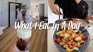 VLOG: What I Eat In A Day! | Shelley Peedin