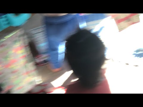 Kids open present