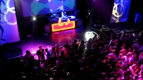 Cherishing to Skream, Rapport building.