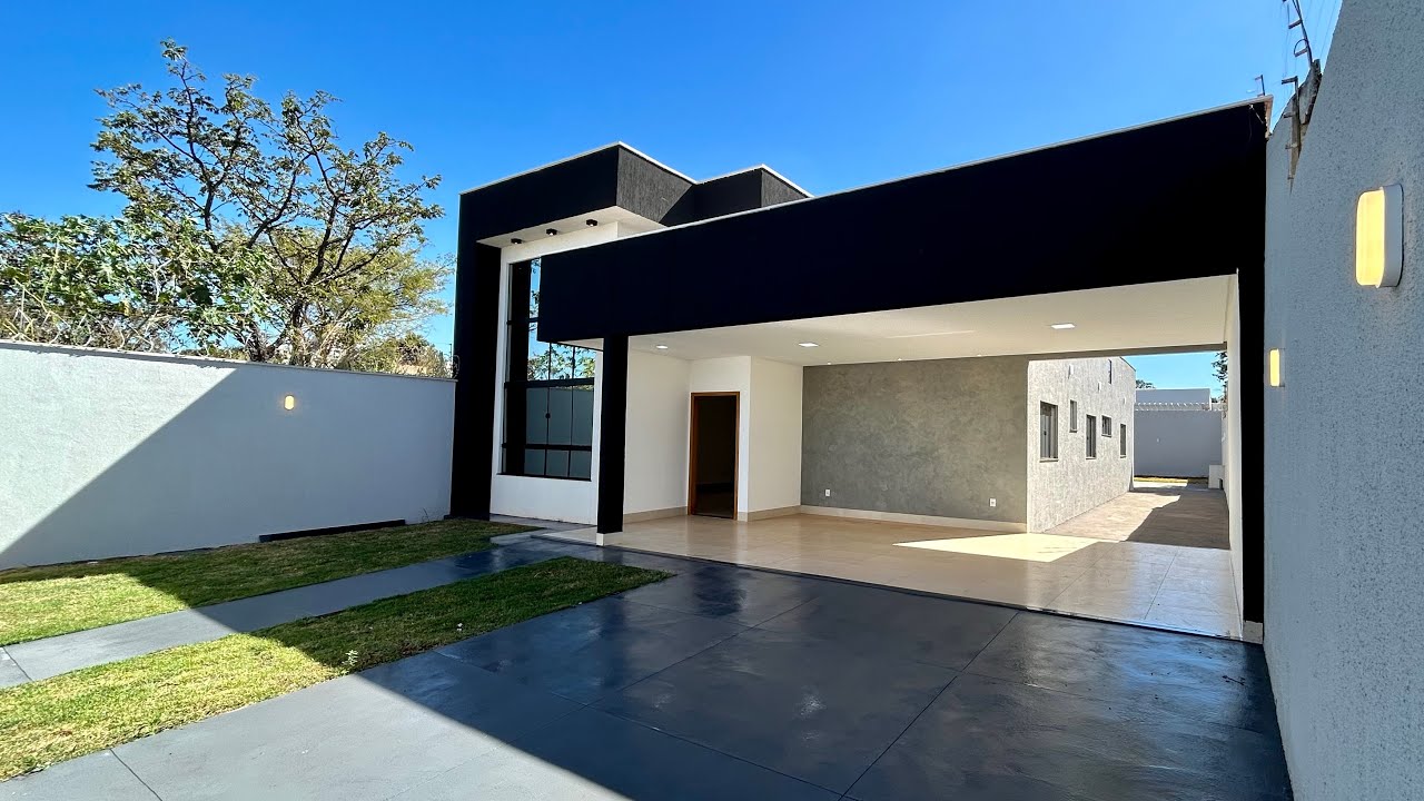 Casa com terreno gigante - R$ 650Mil | Aparecida de Goiânia - UM SONHO!