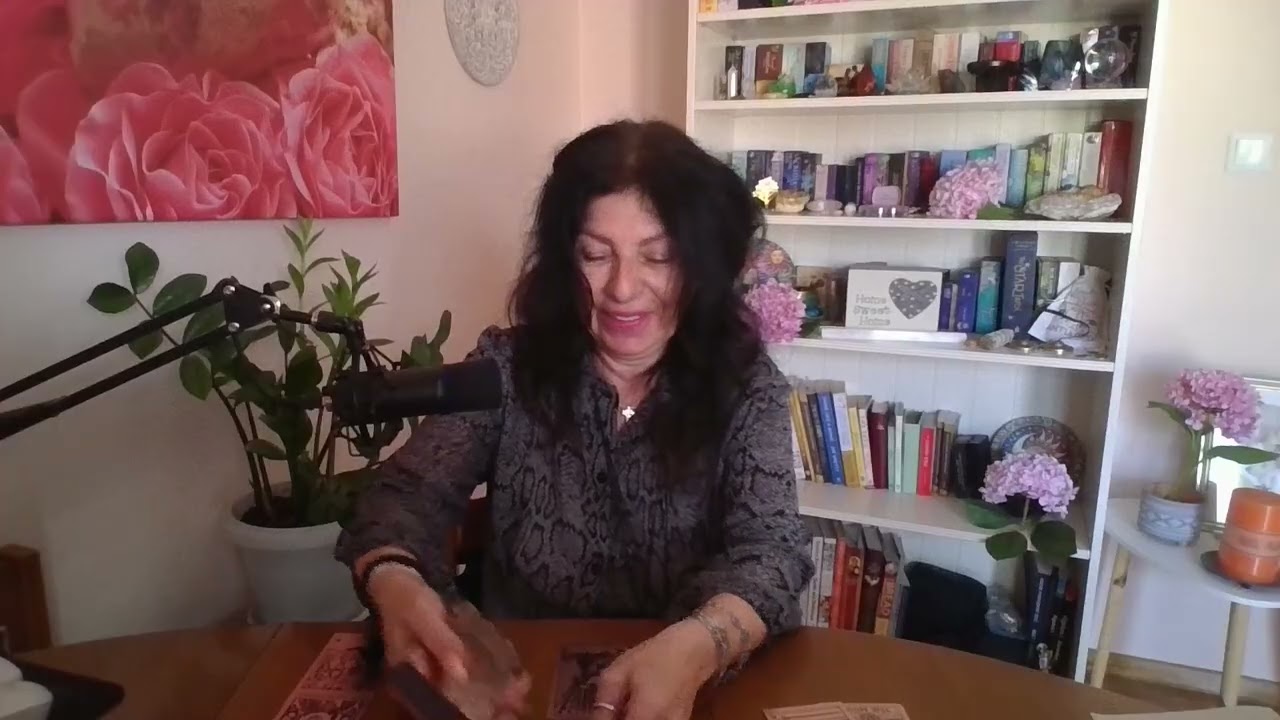 SCORPIO 😍💘EVERYONE WILL BE SHOCKED! THEY'RE SERIOUS ABOUT U! #SCORPIO #SCORPIOLOVETAROTREADING