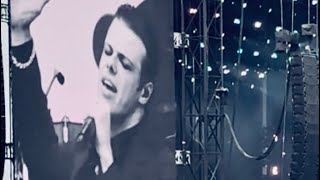 YUNGBLUD covers ‘Changes’ by Black Sabbath at Back to the Beginning🤘🏻🎶 #yungblud #changes #sabbath