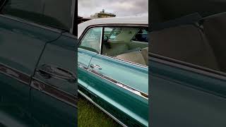 Chevy Impala - Santa Anita Racetrack #cultura #lowriders #classiccars