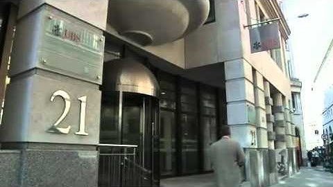 Rogue trader costs UBS $US2 billion