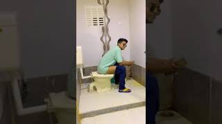 Mumbai Ka King Toilet Me 